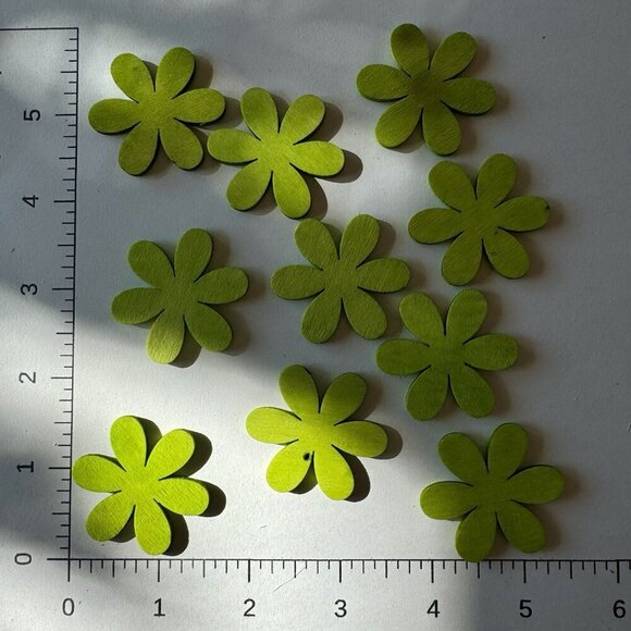 LOT BUTTERFLY FLOWERS HEARTS LETTERS ANIMALS TAGS WOOD LASER CUT EMBELLISHMENTS - Picture 9 of 14